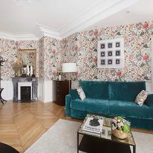  Apartment Le Beau Marais - Luxury Apartments, Air Cond, Lift France